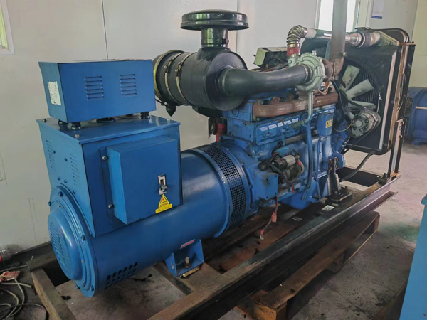 清流100kW柴油发电机组使用多级机油有哪些优缺点？